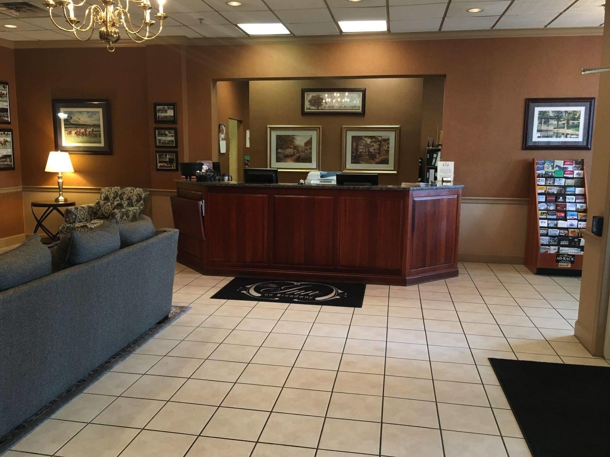 Inn On Broadway Downtown/Keeneland/Medical Center ليكسينغتون المظهر الخارجي الصورة
