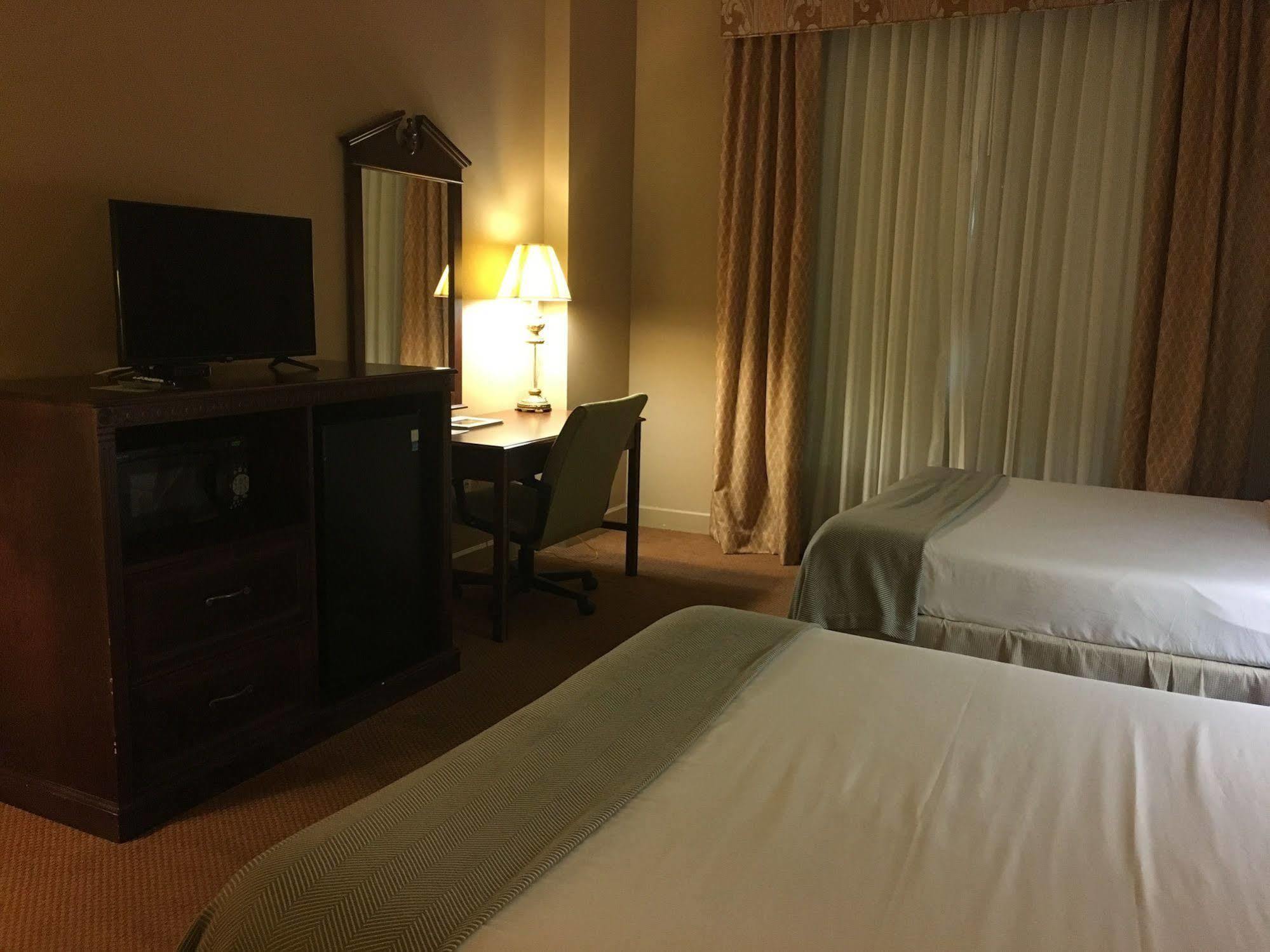 Inn On Broadway Downtown/Keeneland/Medical Center ليكسينغتون المظهر الخارجي الصورة