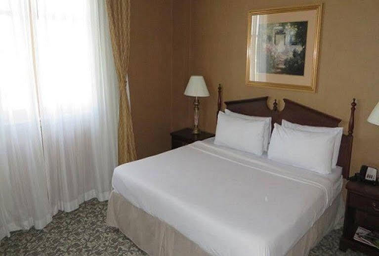 Inn On Broadway Downtown/Keeneland/Medical Center ليكسينغتون المظهر الخارجي الصورة